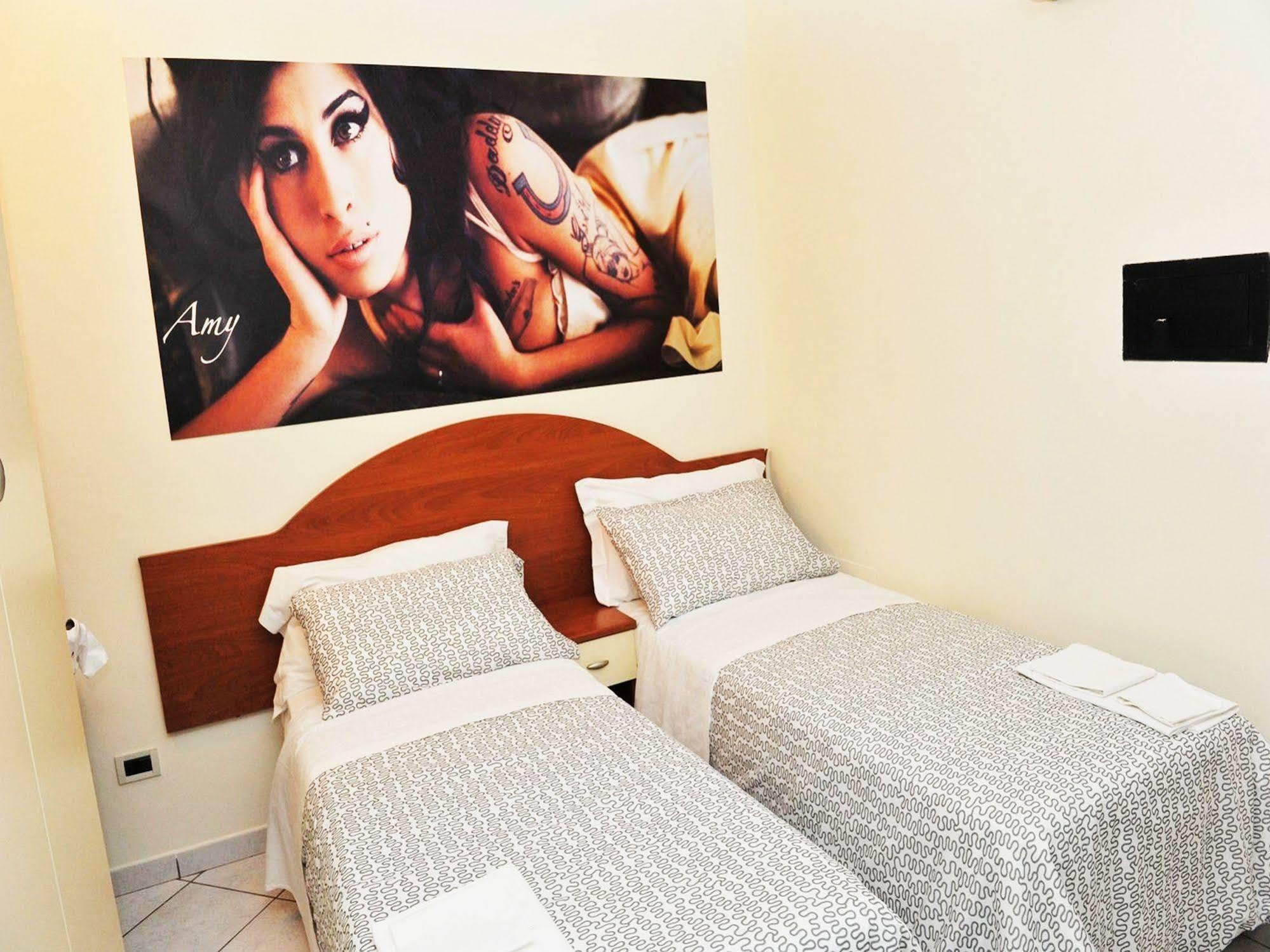 Hotel Lady ريميني المظهر الخارجي الصورة